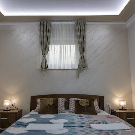 Apartmani Hm Требинье Экстерьер фото