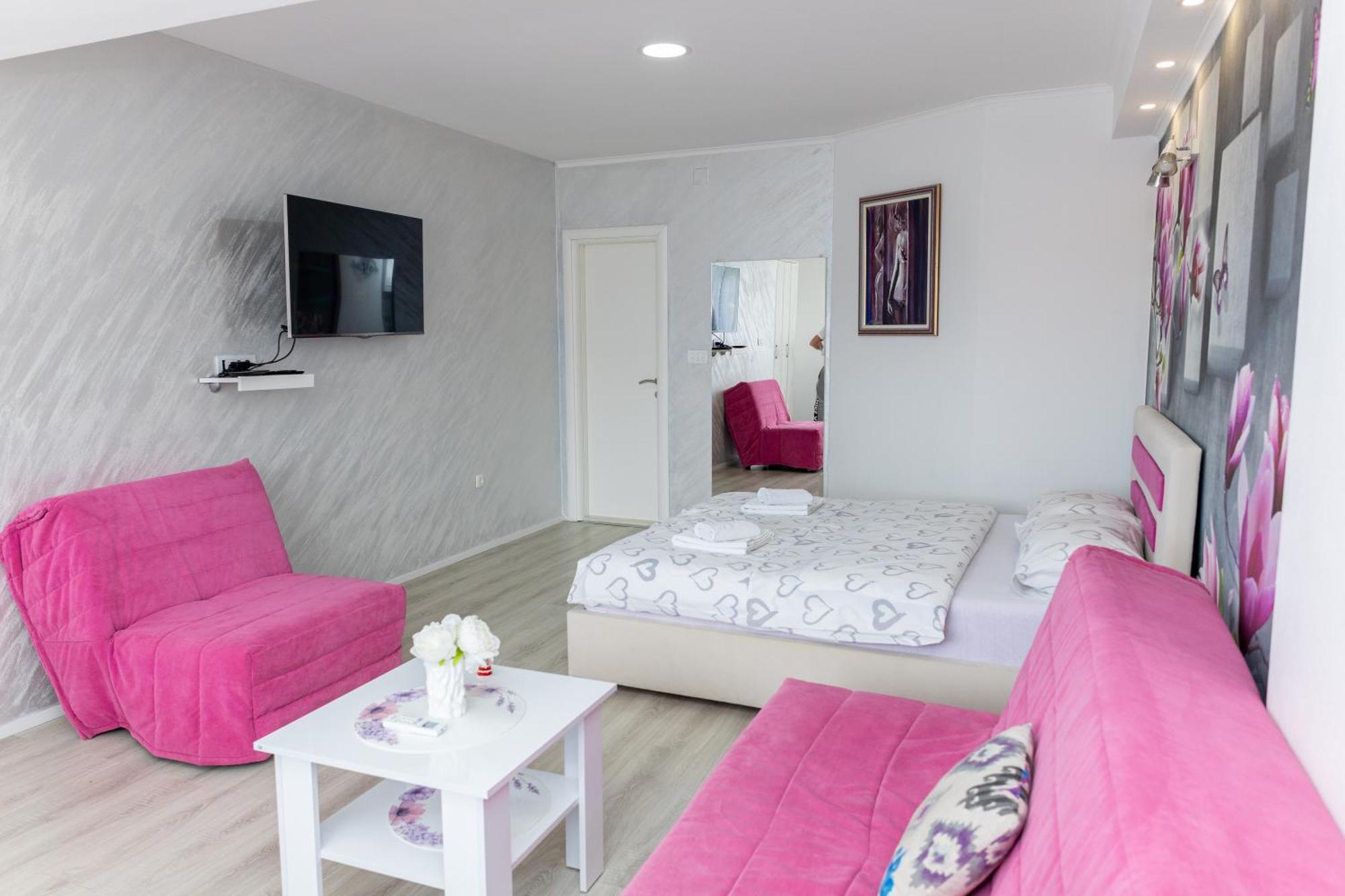 Apartmani Hm Требинье Экстерьер фото